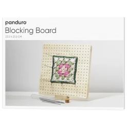 Panduro Hobby Blockplatta av trä med stativ och 20 metallpinnar, 23,5×23,5 cm | Garntillbehör