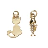 Panduro Jewellery 2 guldfärgade hängen charms, katt 11×17,2 mm, fiskben 8×16,5 mm