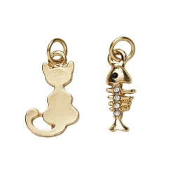 Panduro Jewellery 2 guldfärgade hängen charms, katt 11×17,2 mm, fiskben 8×16,5 mm
