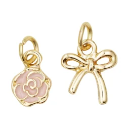 Panduro Jewellery 2 guldfärgade hängen charms, rosa ros Ø7,7 mm, rosett / ribbon 10×10 mm | Metallhängen