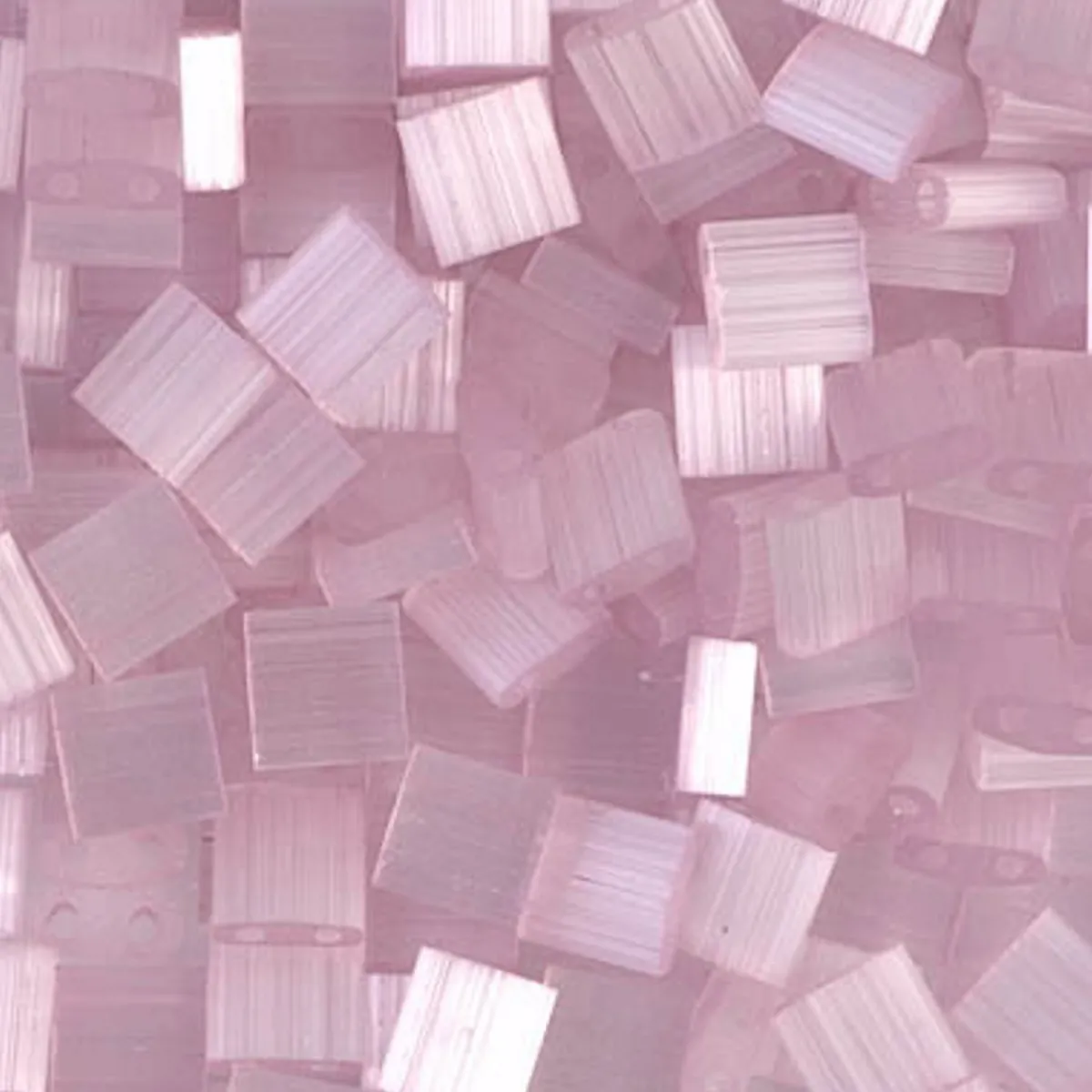 MIYUKI Tila lila silk 10g – TL2551 Silk Pale Rose | Glaspärlor