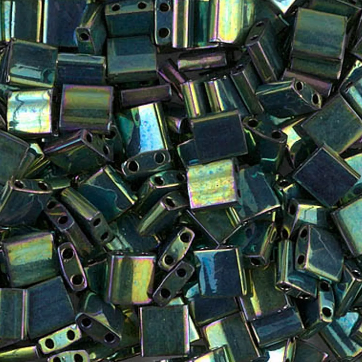MIYUKI Tila metall grön 10g – TL0468 Metallic Green Iris