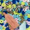 Panduro Jewellery Pärlmix med platta pärlor / heishi-pärlor Ø6 mm och diverse tillbehör – limegrön & blå färgmix