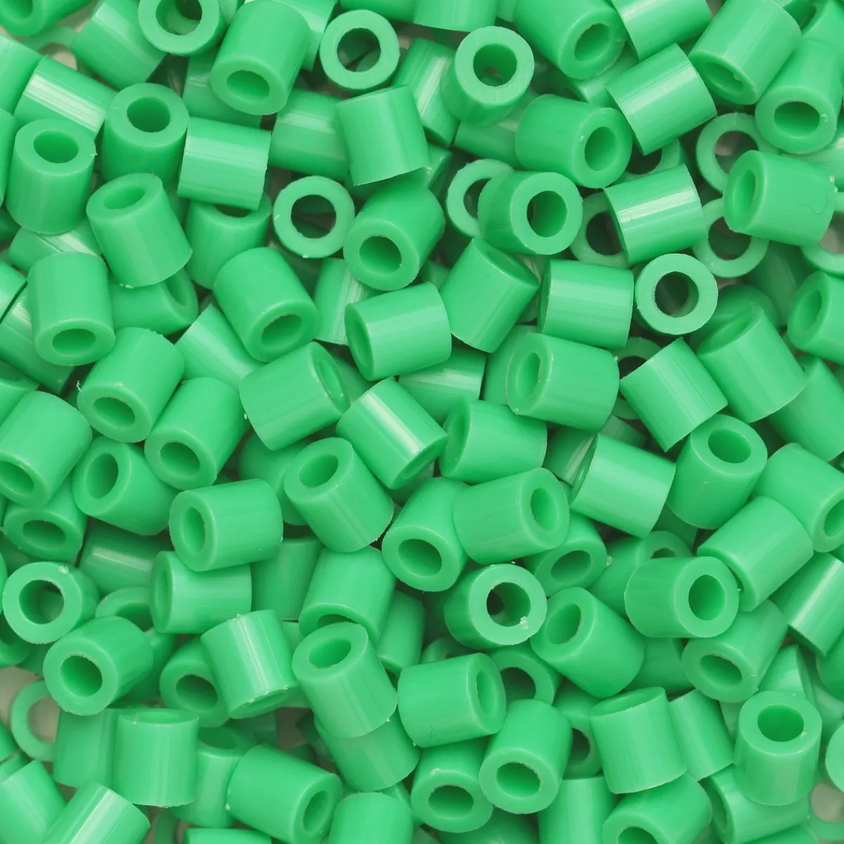 Panduro Iron Beads Rörpärlor Midi 1000 st smaragd, Ø5 mm | Barn Rörpärlor Midi