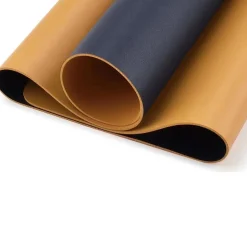 Kozo Skrivbordsunderlägg av PU-läder / fuskläder, navy. Mått: 90×43×0,2 cm | Förvaring