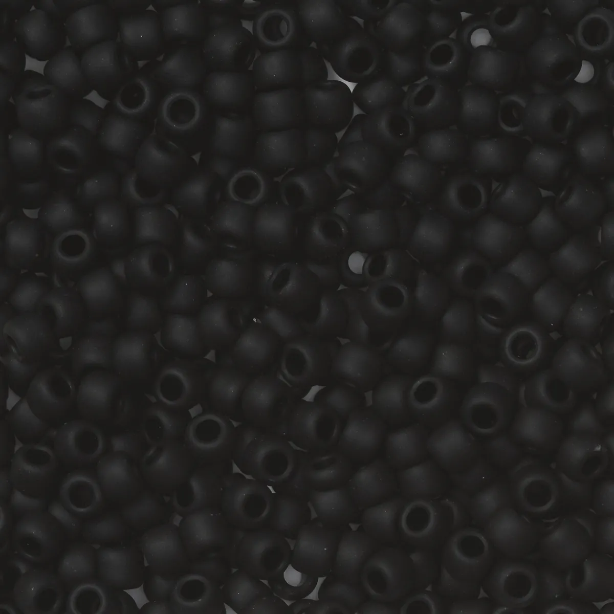 TOHO Beads Japan TOHO-pärlor runda 11/0 – matt svart, 49F Transparent frosted jet black | Rocaillespärlor