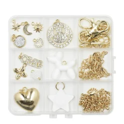 Panduro Hobby Väskhängen och charms med massor av bling och skön attityd! 11 charms + lås & kedjor
